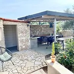 Haus Oliveto * פרוי