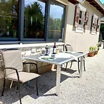 Feriehus Haus Oliveto *