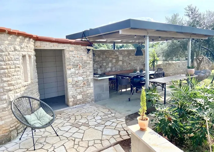 Haus Oliveto * Peroj
