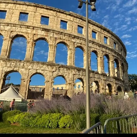 Haus Oliveto * Peroj