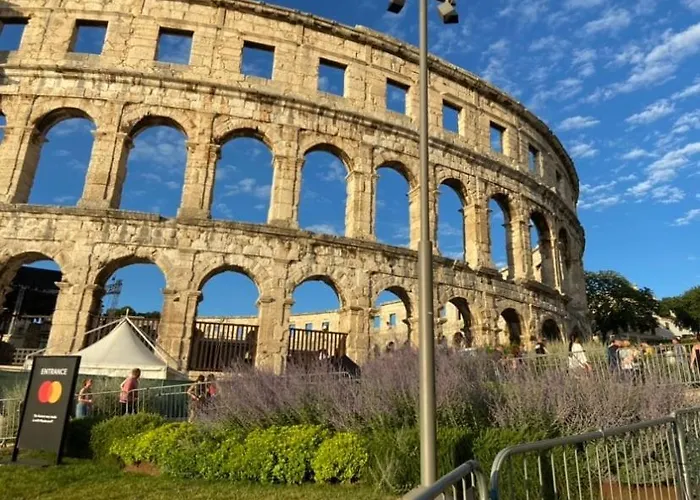 Haus Oliveto * 페로이