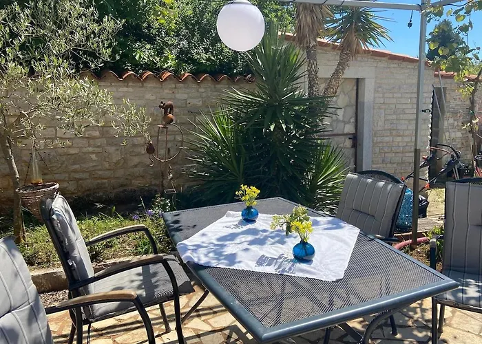 Haus Oliveto * Peroj